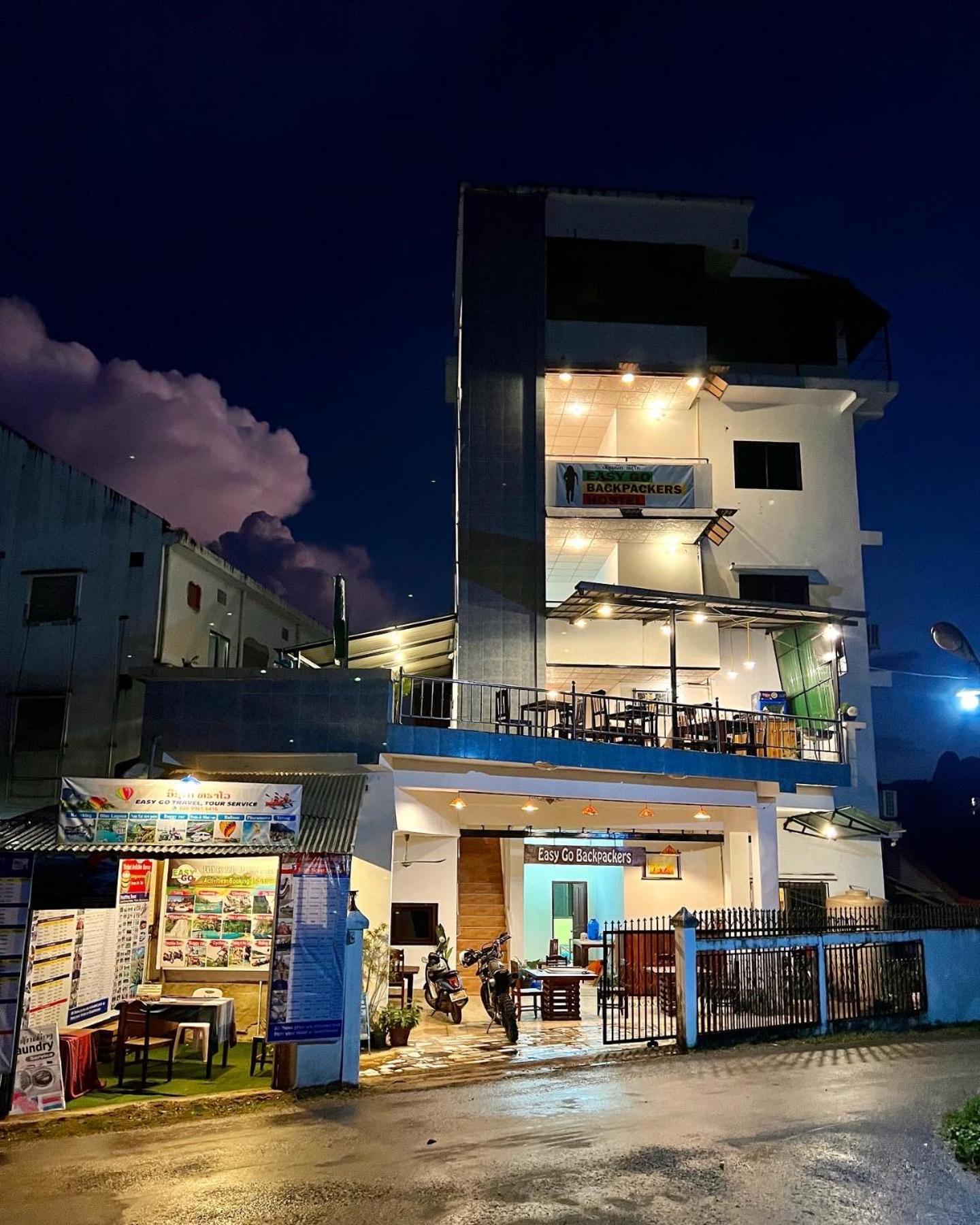 Easy Go Backpacker Hostel Ванг-Виенг Экстерьер фото